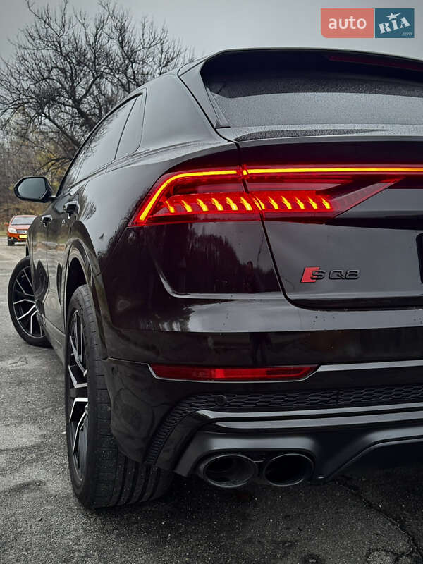 Внедорожник / Кроссовер Audi SQ8 2021 в Днепре