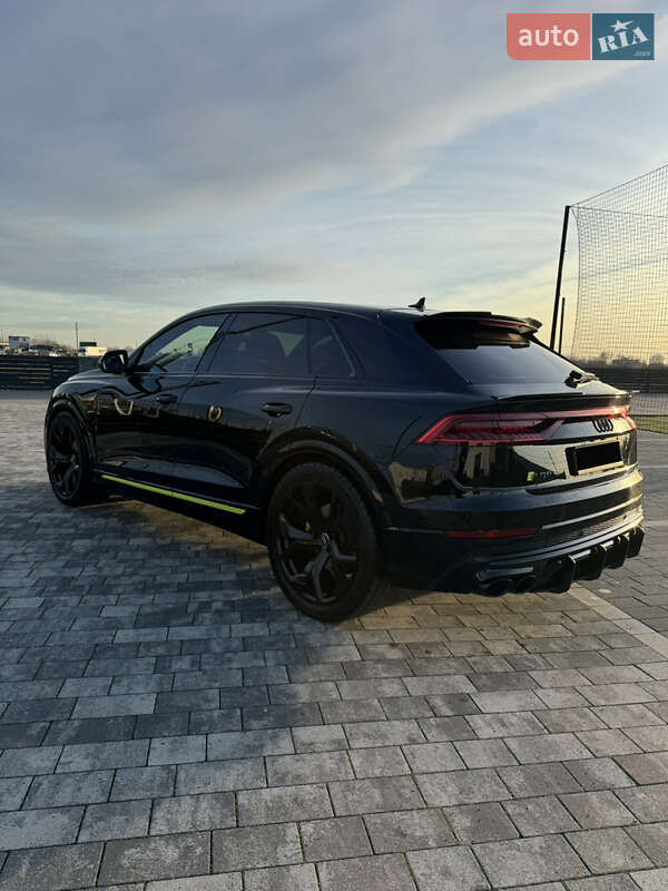 Внедорожник / Кроссовер Audi SQ8 2021 в Мукачево