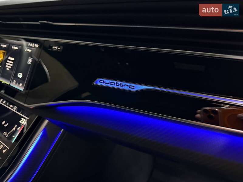 Позашляховик / Кросовер Audi SQ8 2024 в Києві фото 114 Позашляховик / Кросовер Audi SQ8 2024 в Києві