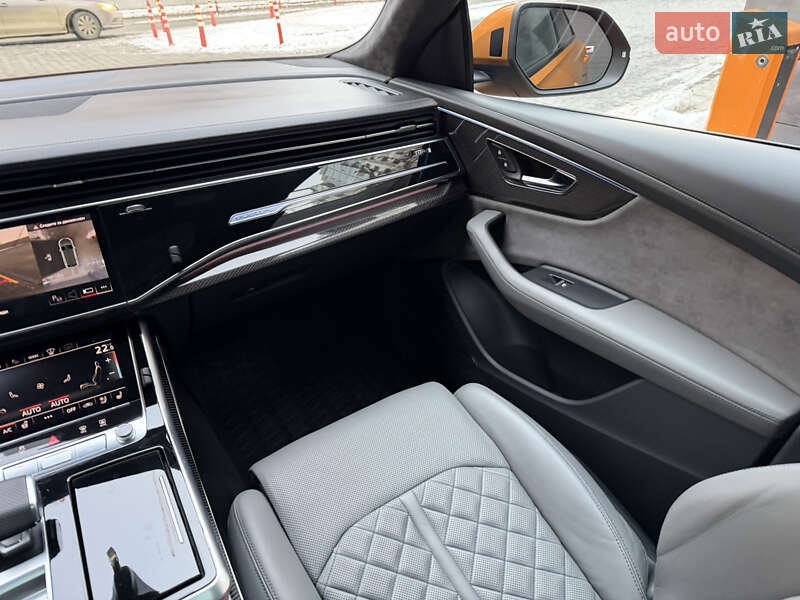 Внедорожник / Кроссовер Audi SQ8 2021 в Киеве
