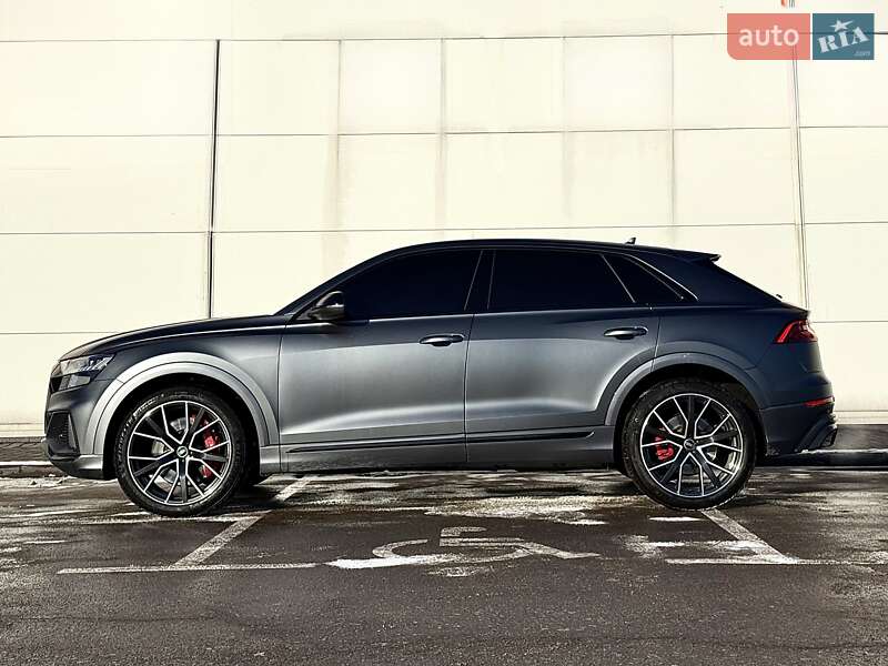 Внедорожник / Кроссовер Audi SQ8 2021 в Киеве