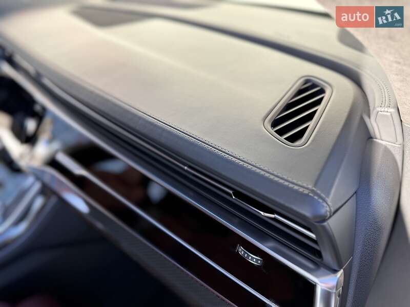 Внедорожник / Кроссовер Audi SQ8 2021 в Киеве