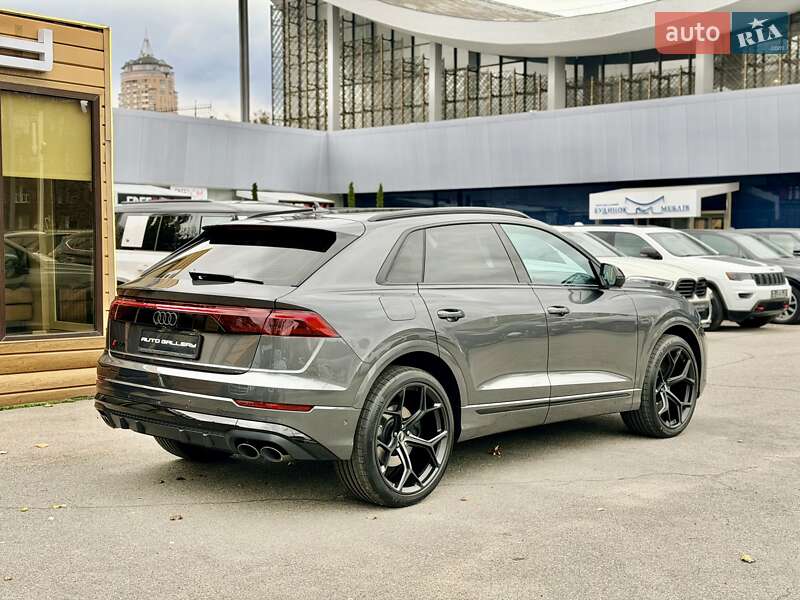 Внедорожник / Кроссовер Audi SQ8 2025 в Киеве