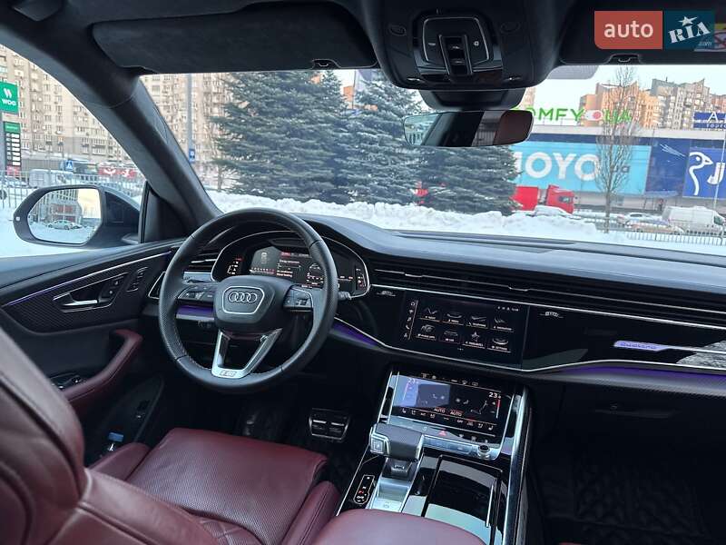 Внедорожник / Кроссовер Audi SQ8 2024 в Киеве
