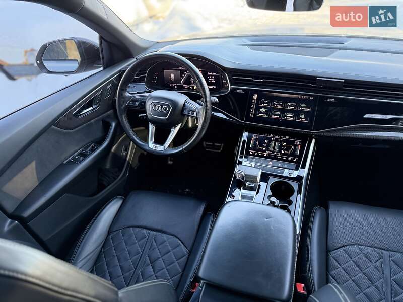 Позашляховик / Кросовер Audi SQ8 2020 в Львові