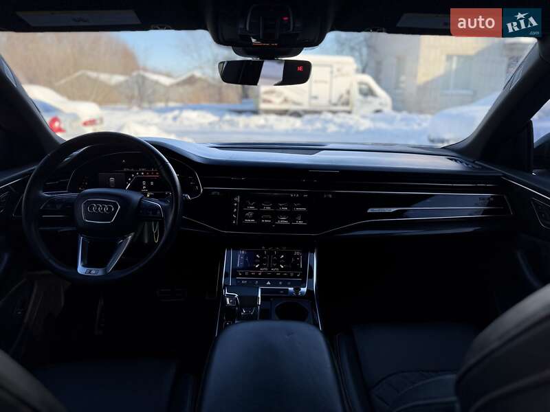 Позашляховик / Кросовер Audi SQ8 2020 в Львові