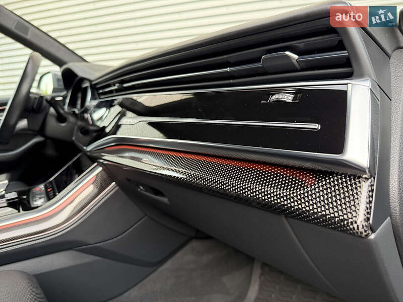 Внедорожник / Кроссовер Audi SQ8 2019 в Ровно