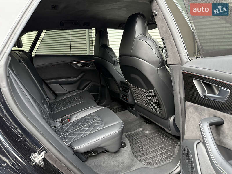 Внедорожник / Кроссовер Audi SQ8 2019 в Ровно