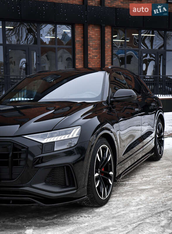 Внедорожник / Кроссовер Audi SQ8 2021 в Киеве фото 3 Внедорожник / Кроссовер Audi SQ8 2021 в Киеве