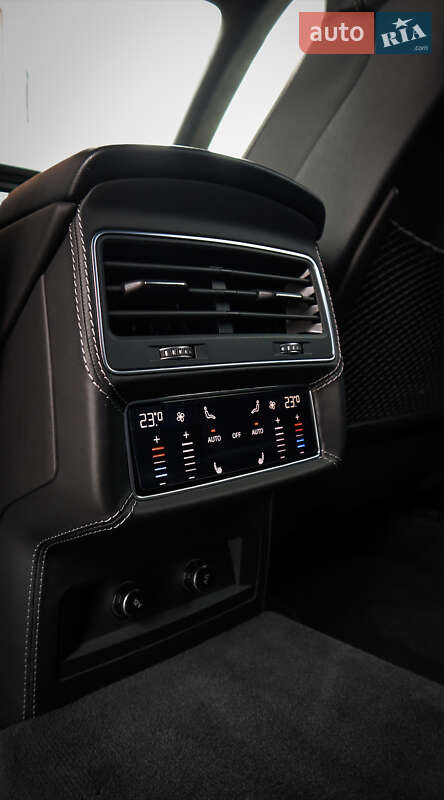 Внедорожник / Кроссовер Audi SQ8 2021 в Киеве фото 26 Внедорожник / Кроссовер Audi SQ8 2021 в Киеве