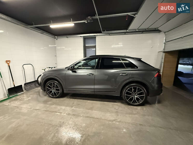 Audi SQ8 2021