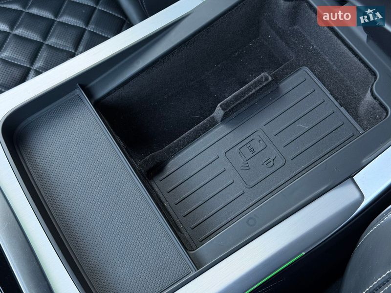 Внедорожник / Кроссовер Audi SQ8 2019 в Хмельницком