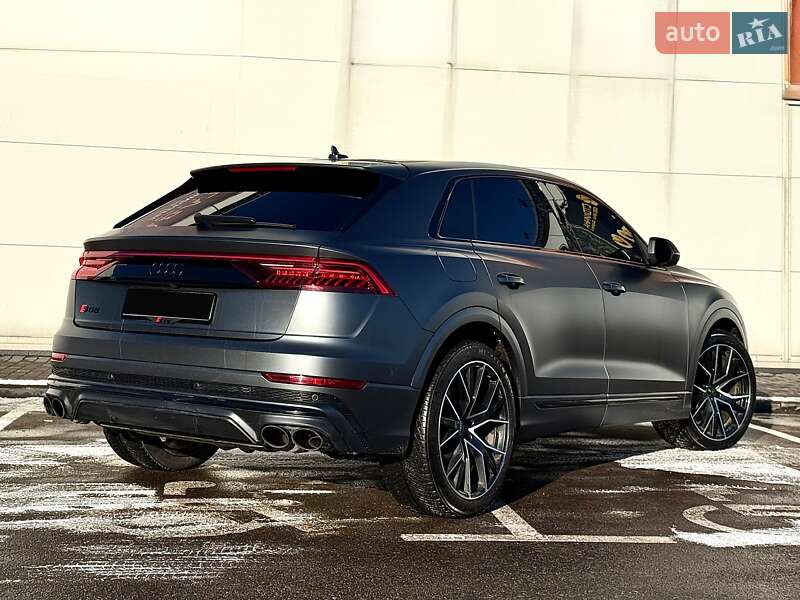 Позашляховик / Кросовер Audi SQ8 2021 в Києві