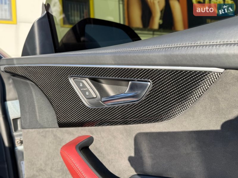 Позашляховик / Кросовер Audi SQ8 2021 в Києві