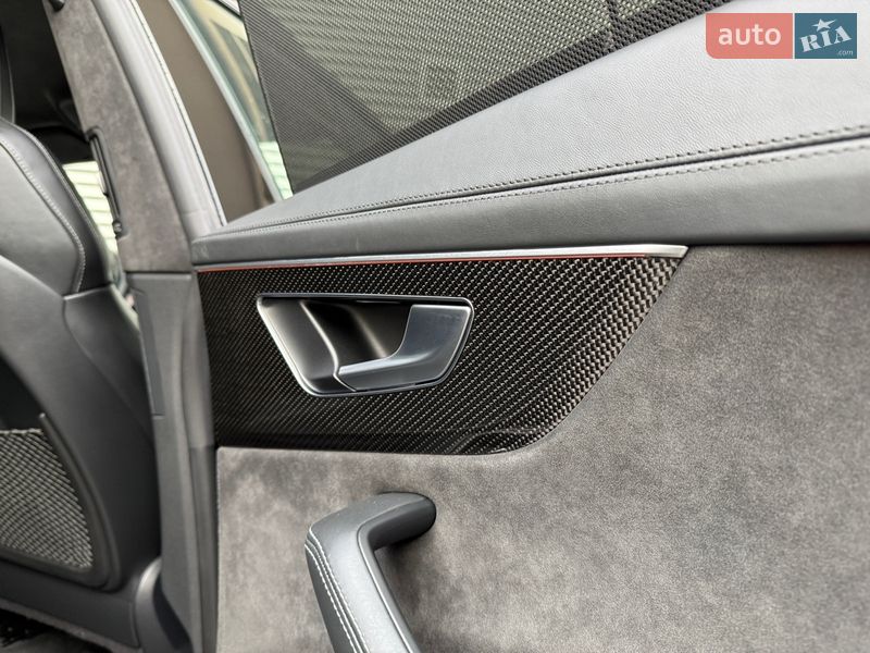 Внедорожник / Кроссовер Audi SQ8 2019 в Ровно