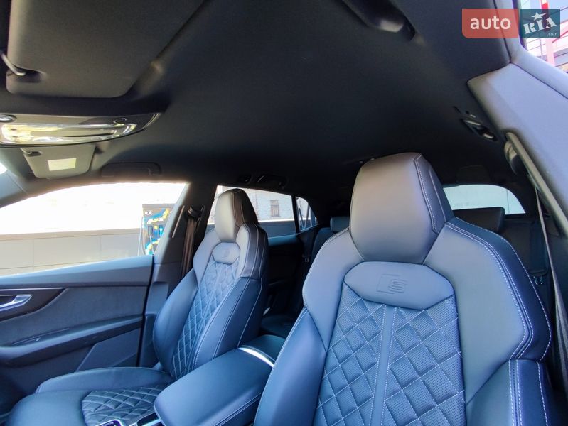 Позашляховик / Кросовер Audi SQ8 2021 в Києві