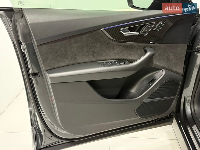 Позашляховик / Кросовер Audi SQ8 2022 в Одесі