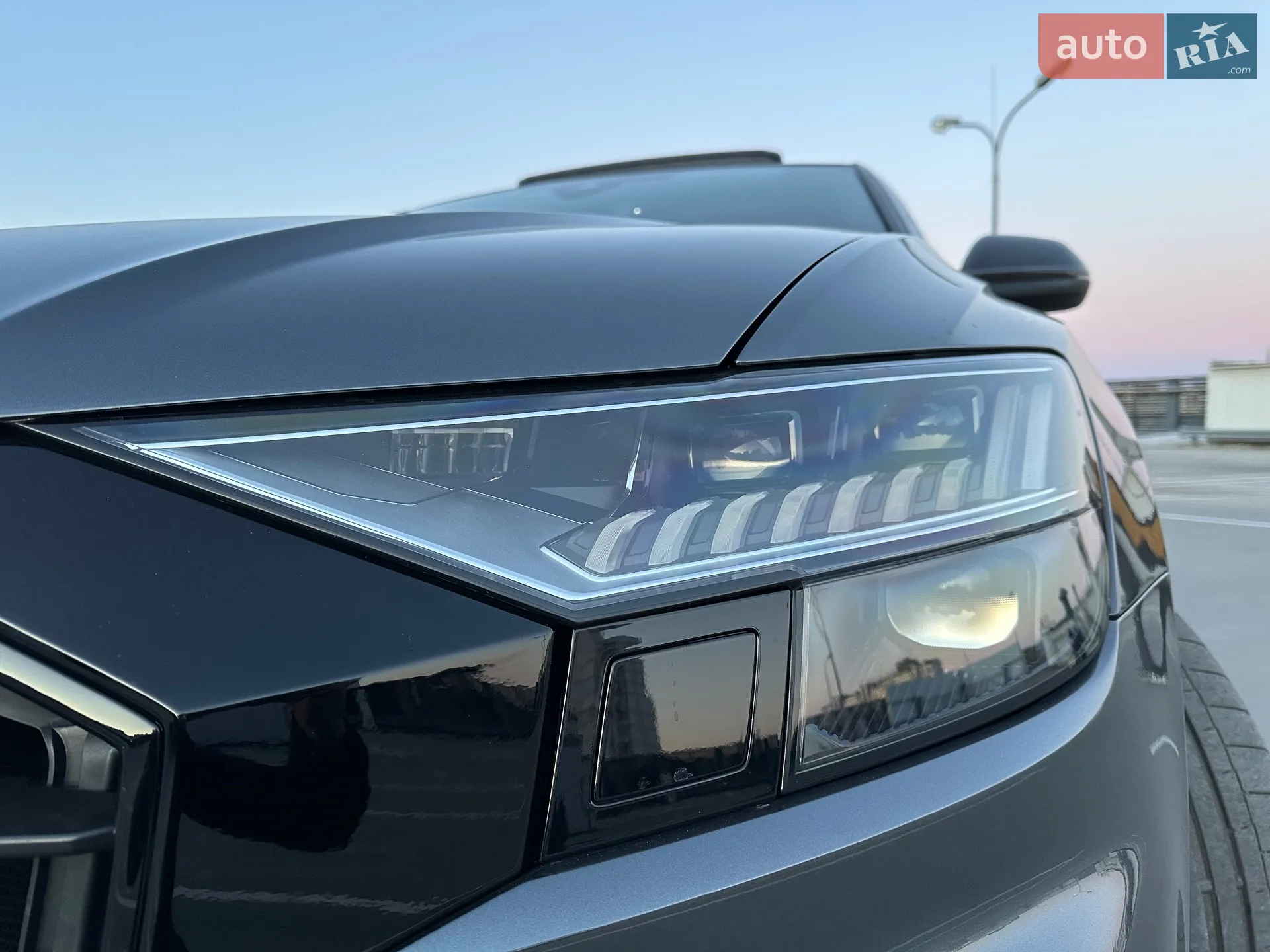 2020 Audi SQ8 - мініатюра 8