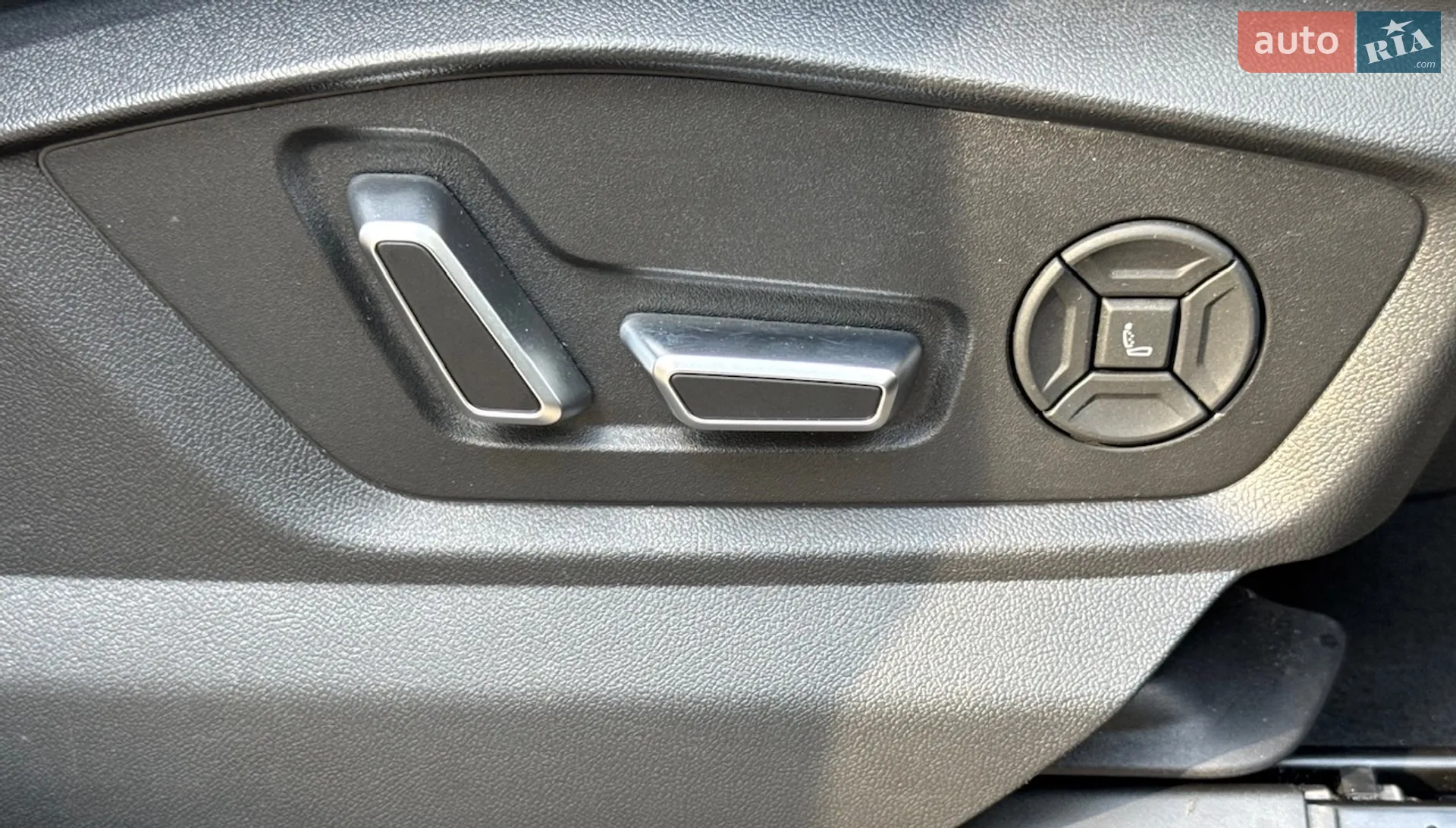 2023 Audi SQ8 - мініатюра 91