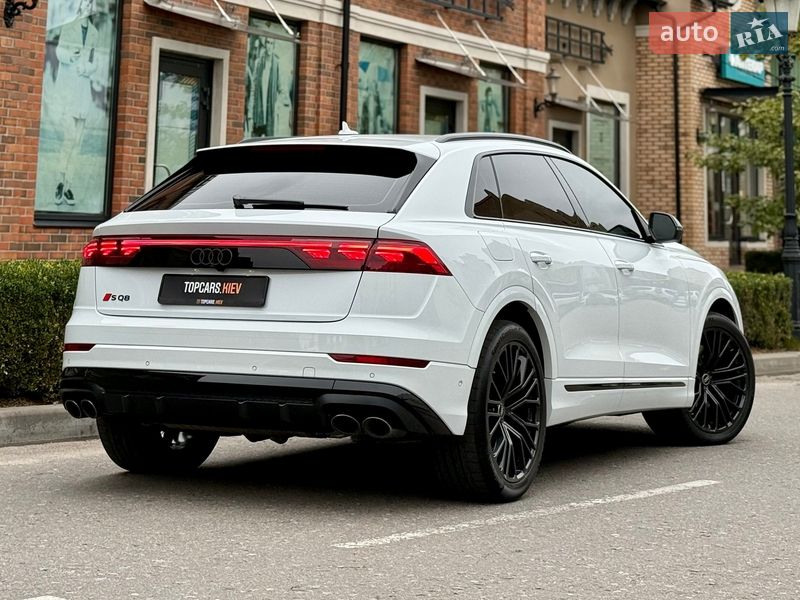Внедорожник / Кроссовер Audi SQ8 2024 в Киеве