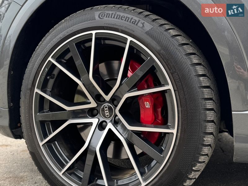 Внедорожник / Кроссовер Audi SQ8 2022 в Днепре