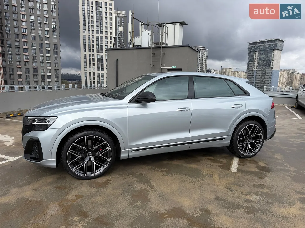 2023 Land Rover Discovery - мініатюра 86