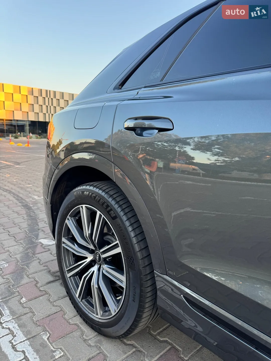 2021 Audi SQ8 - мініатюра 6