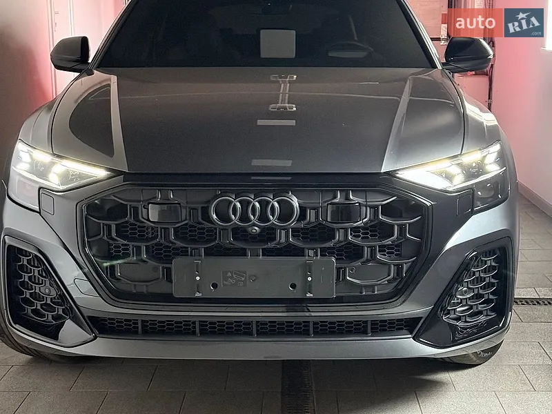 Audi SQ8