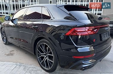 Внедорожник / Кроссовер Audi SQ8 2020 в Киеве