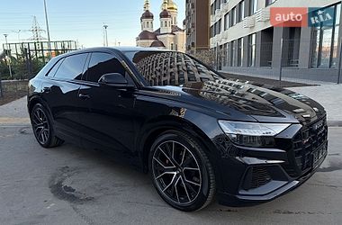 Позашляховик / Кросовер Audi SQ8 2020 в Києві