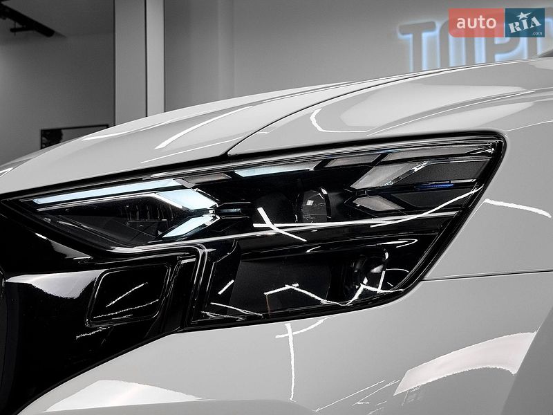Внедорожник / Кроссовер Audi SQ8 2024 в Киеве