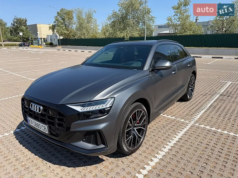 Audi SQ8 2023