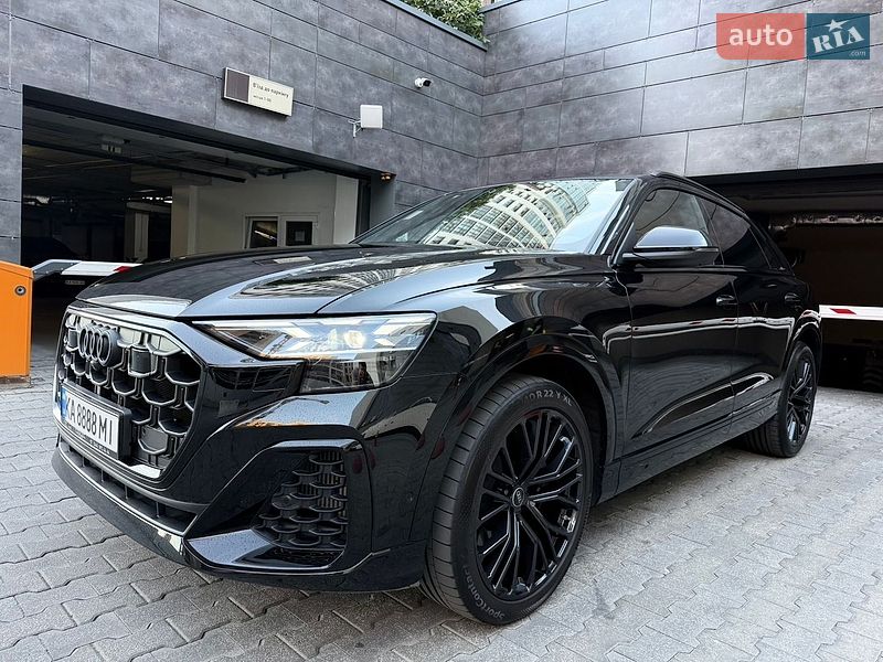Внедорожник / Кроссовер Audi SQ8 2025 в Киеве