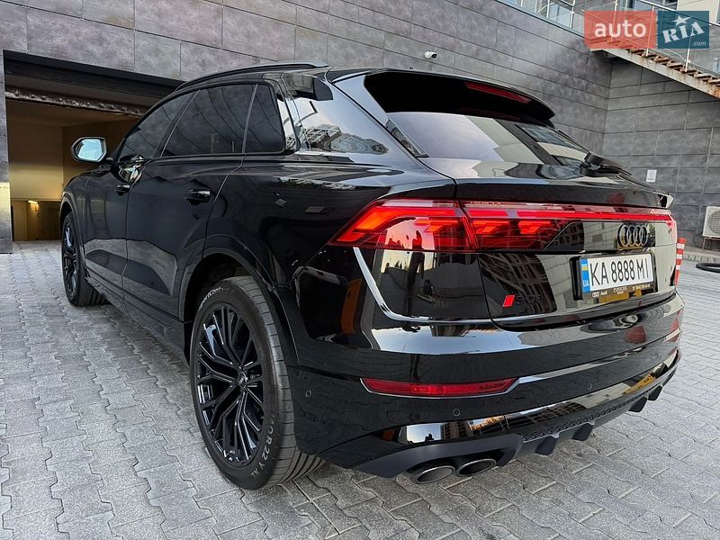 Внедорожник / Кроссовер Audi SQ8 2025 в Киеве
