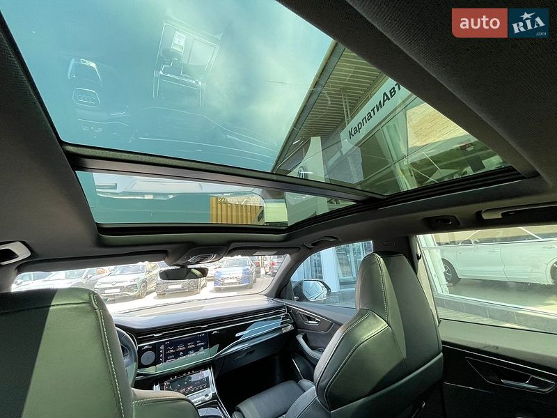 Позашляховик / Кросовер Audi SQ8 2023 в Чернівцях