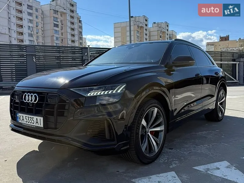 Audi SQ8