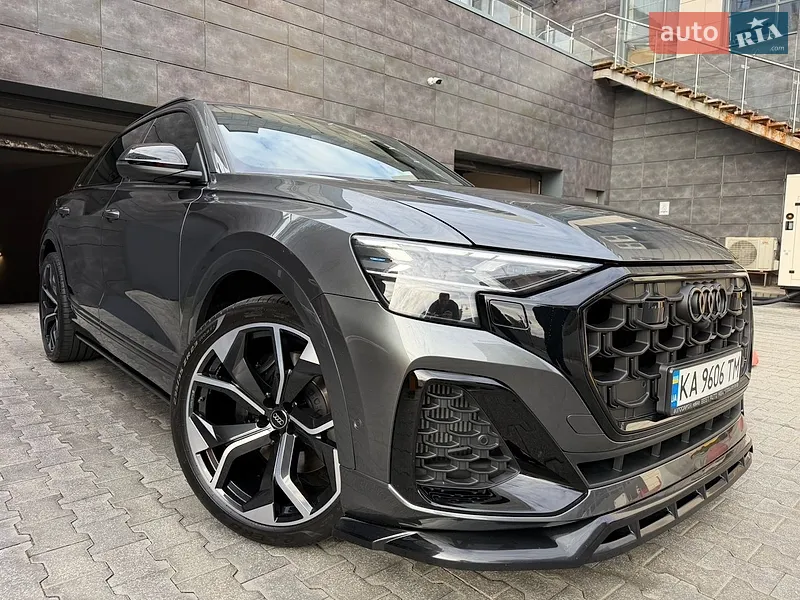 Audi SQ8