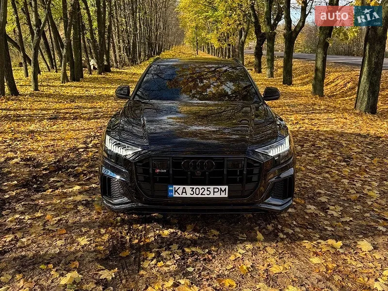 Audi SQ8