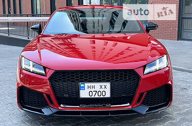 Купе Audi TT RS 2019 в 