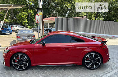Купе Audi TT RS 2019 в 