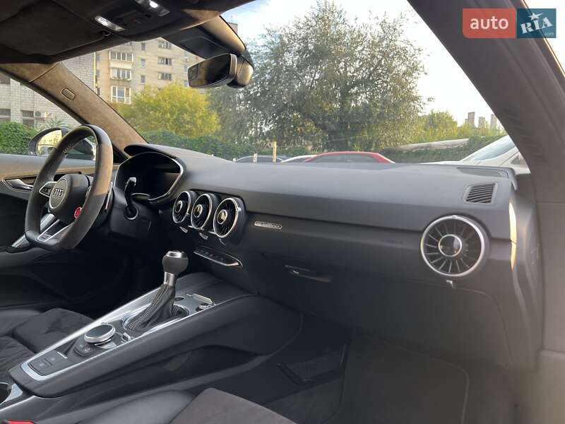 Купе Audi TT RS 2018 в Києві фото 3 Купе Audi TT RS 2018 в Києві