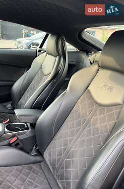 Купе Audi TT RS 2018 в 