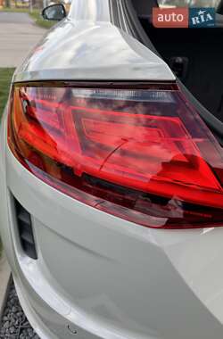 Купе Audi TT RS 2023 в 