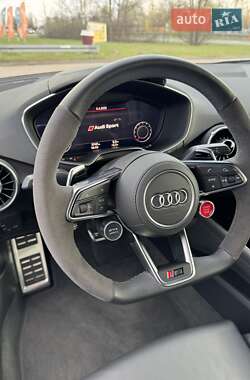 Купе Audi TT RS 2023 в 