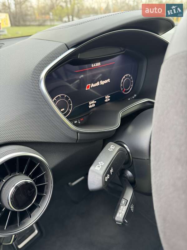 Купе Audi TT RS 2023 в Киеве
