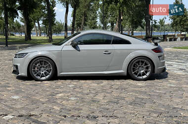 Купе Audi TT RS 2017 в 
