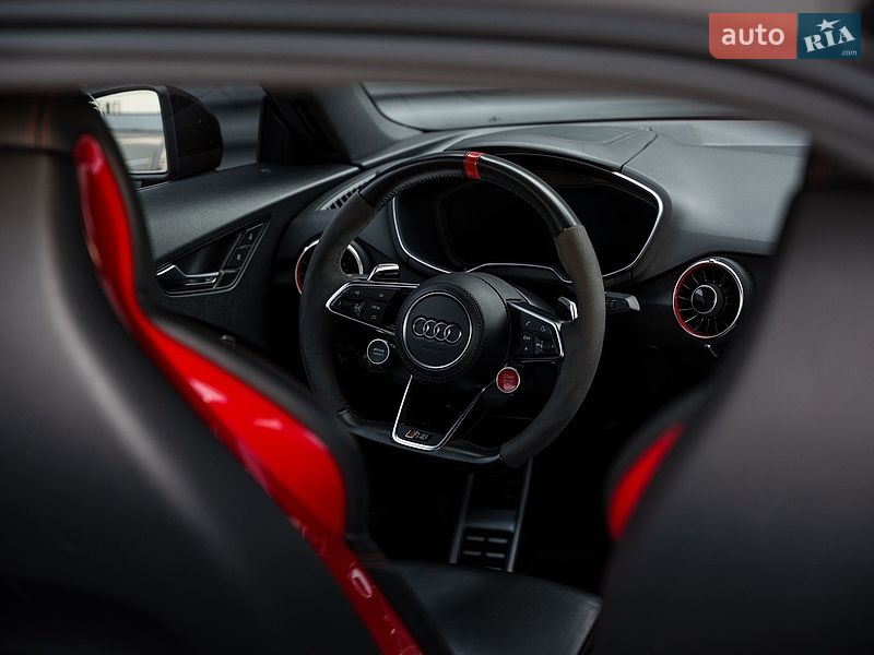 Купе Audi TT RS 2019 в Киеве
