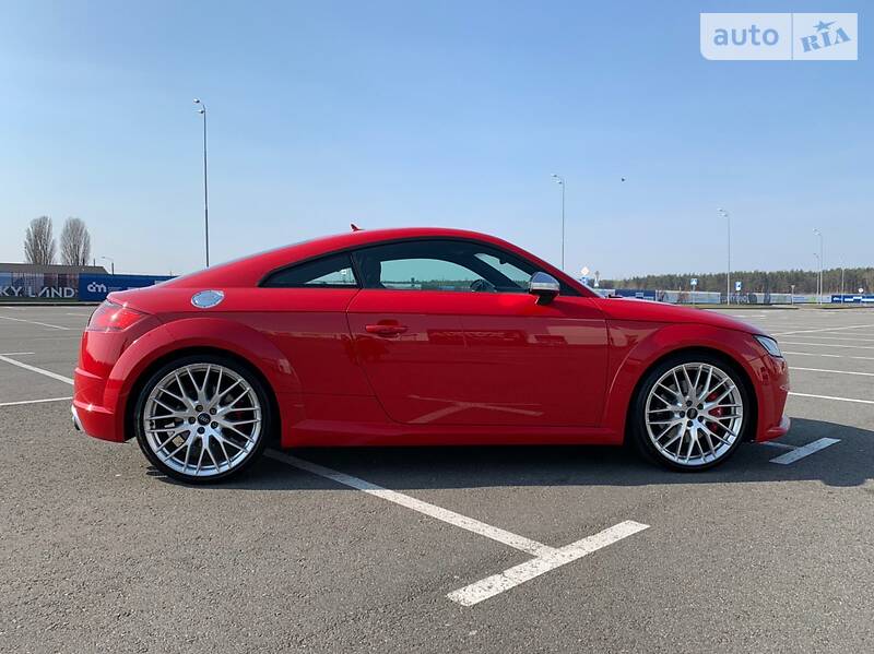 Купе Audi TT S 2016 в Києві