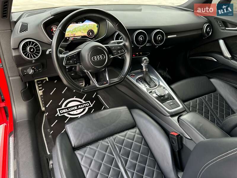 Купе Audi TT S 2016 в Киеве фото 12 Купе Audi TT S 2016 в Киеве