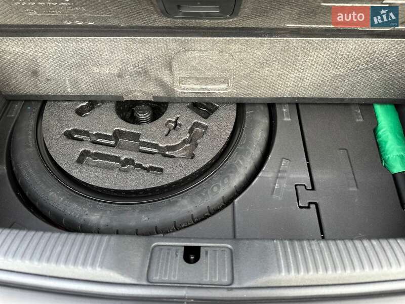 Купе Audi TT S 2016 в Киеве фото 38 Купе Audi TT S 2016 в Киеве